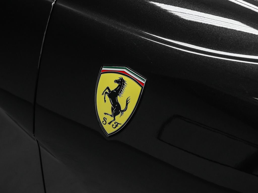 Certified 2018 Ferrari 812 Superfast RWD image 10