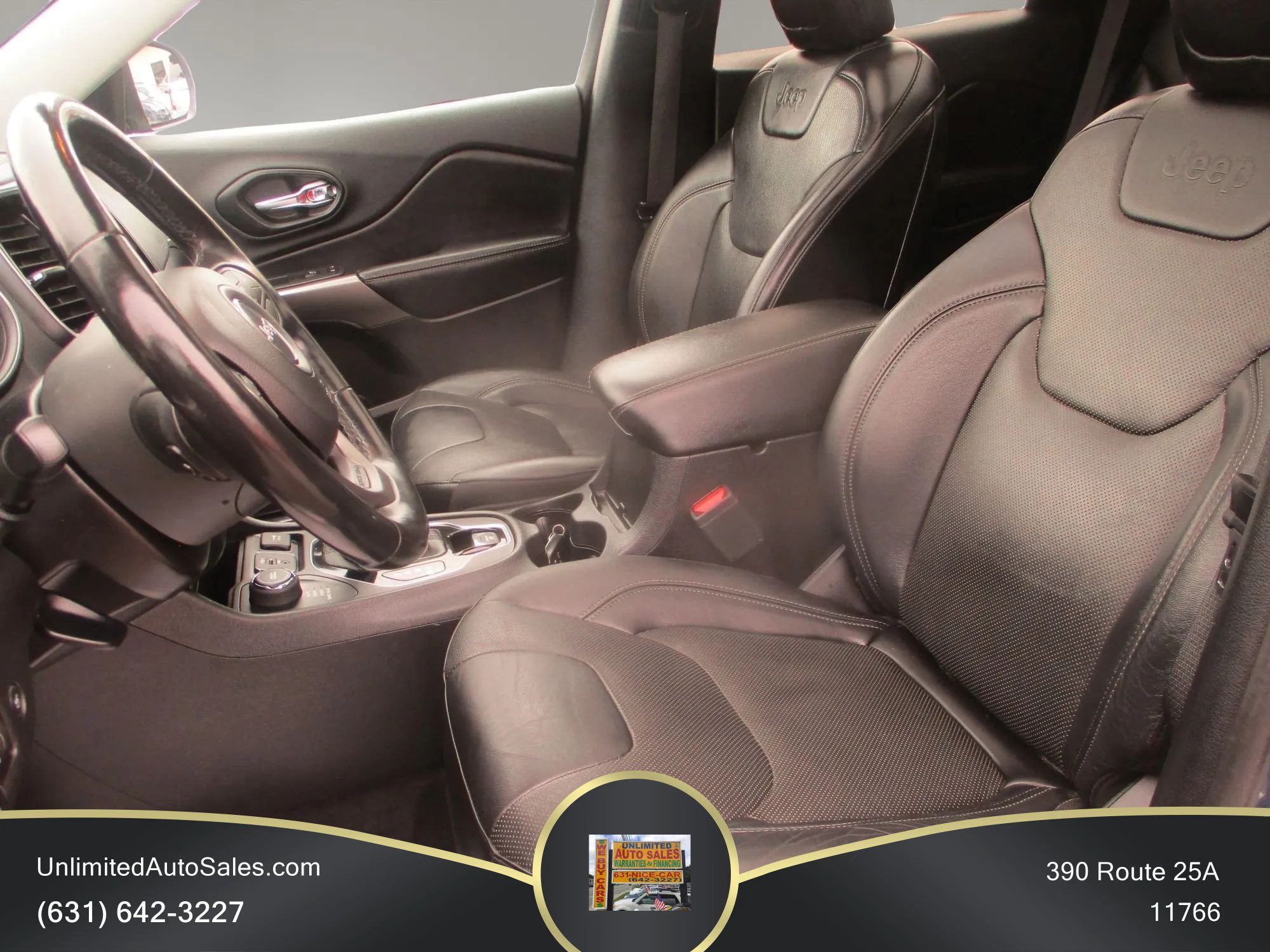 Used 2020 Jeep Cherokee Limited AWD/4WD image 5