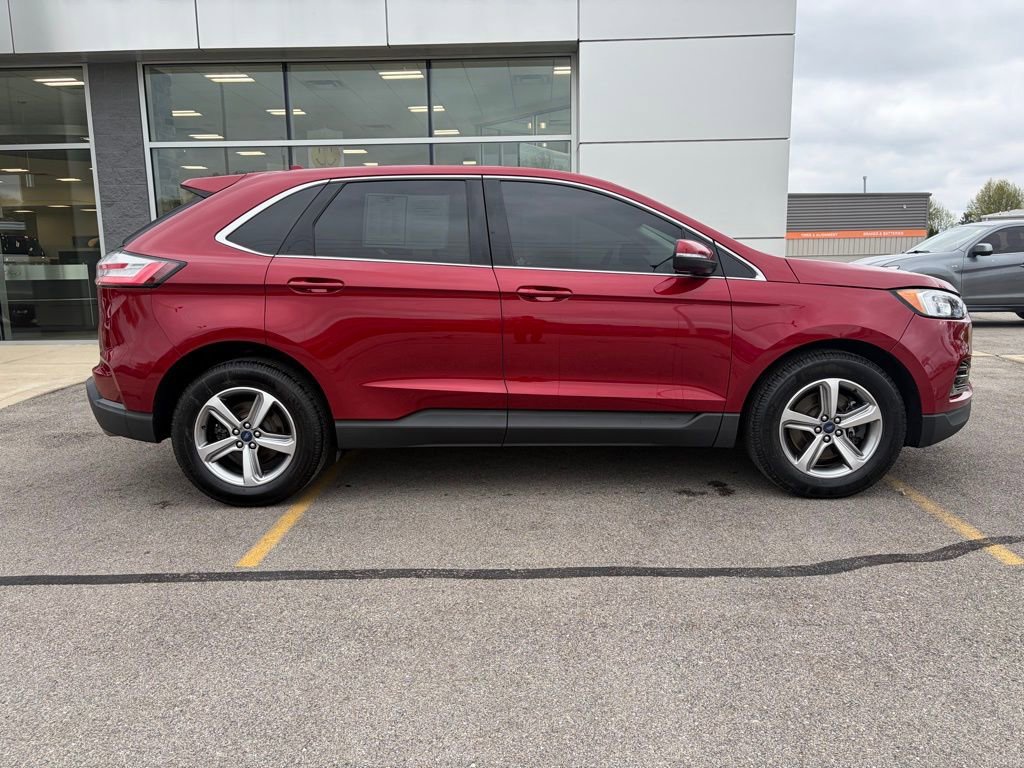 Used 2019 Ford Edge SEL w/ Equipment Group 201A AWD/4WD image 37