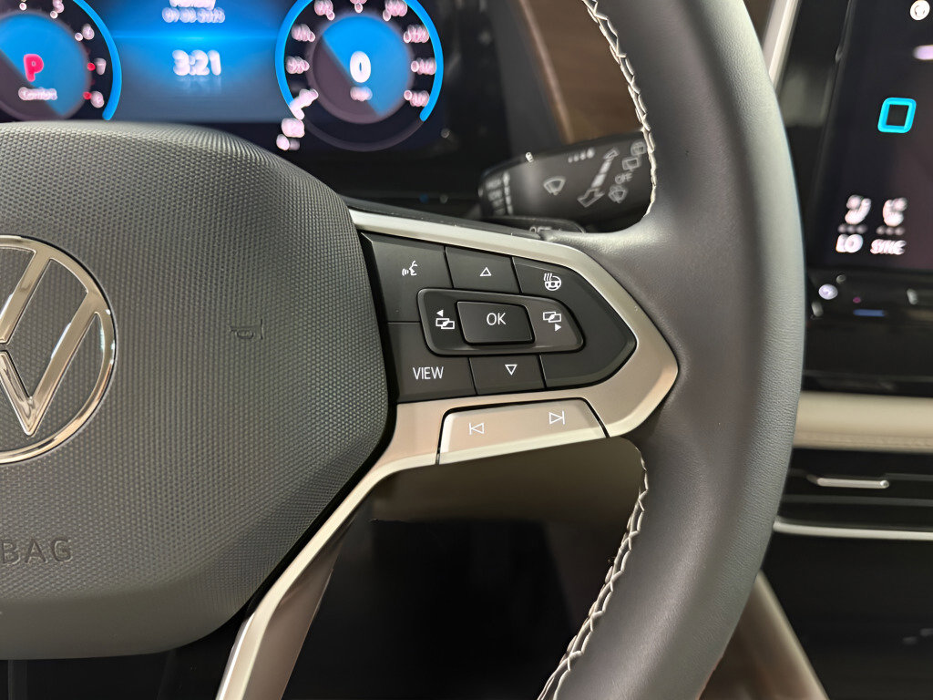 New 2026 Volkswagen Atlas SE image 14