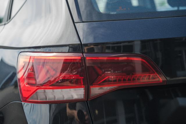 Used 2024 Volkswagen Taos S FWD image 7