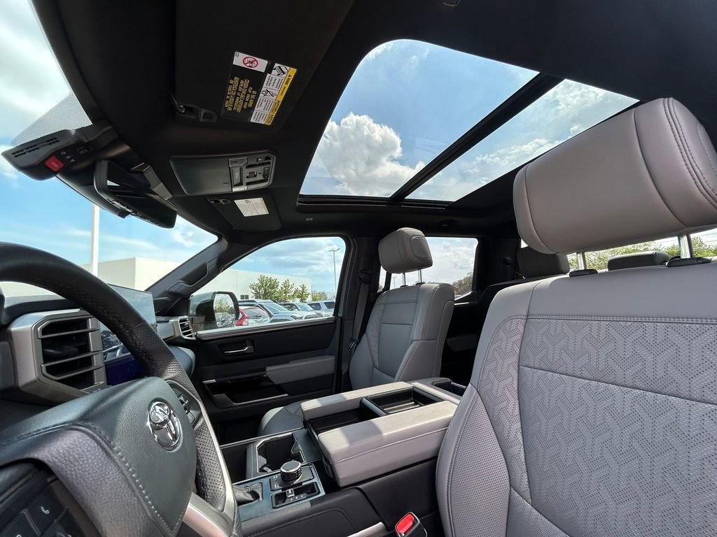 Used 2025 Toyota Tundra Limited image 12