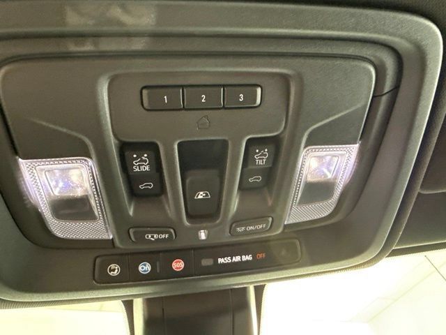 Used 2022 GMC Sierra 1500 AT4 w/ AT4 Premium Package AWD/4WD image 24