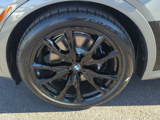 Used 2026 BMW X7 M60i AWD/4WD image 10