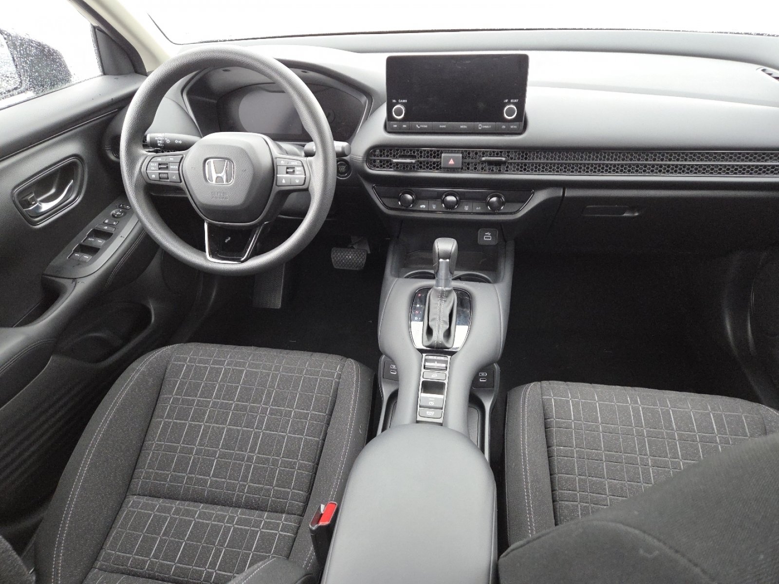 Used 2024 Honda HR-V LX image 22