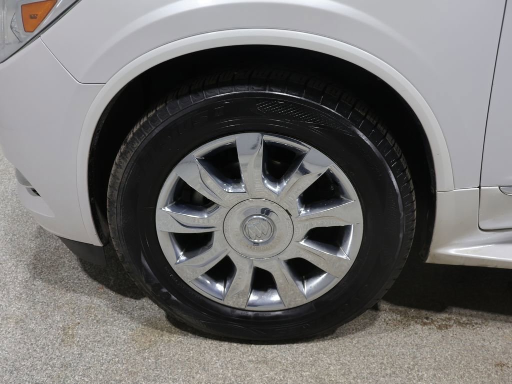 Used 2016 Buick Enclave Leather image 9