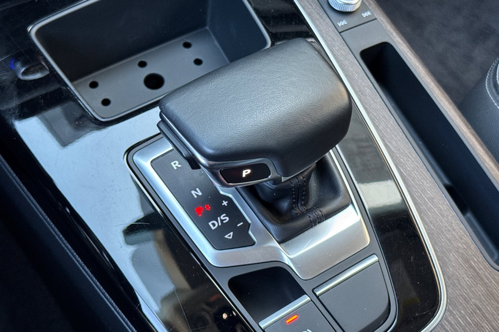 Used 2022 Audi Q5 2.0T Premium image 21