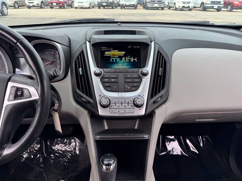 Used 2016 Chevrolet Equinox LTZ w/ Enhanced Convenience Package AWD/4WD image 2