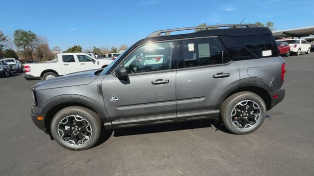 Used 2025 Ford Bronco Sport Outer Banks w/ Outer Banks Tech Package+ AWD/4WD image 8