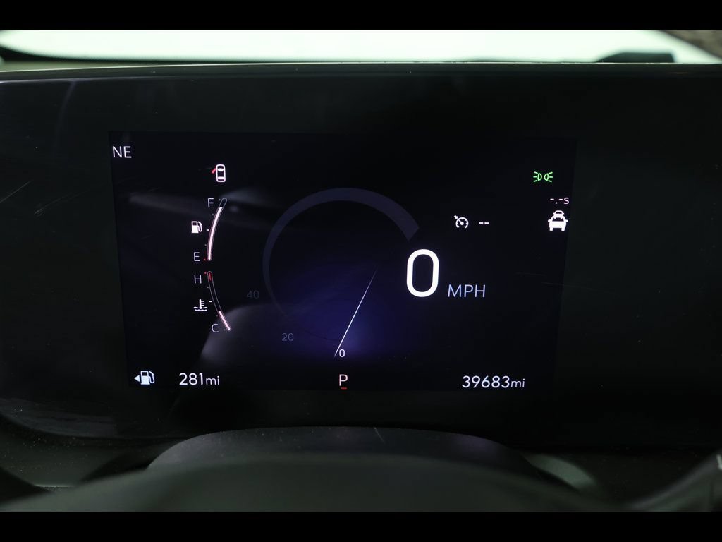 Used 2025 Buick Encore GX Preferred FWD image 22
