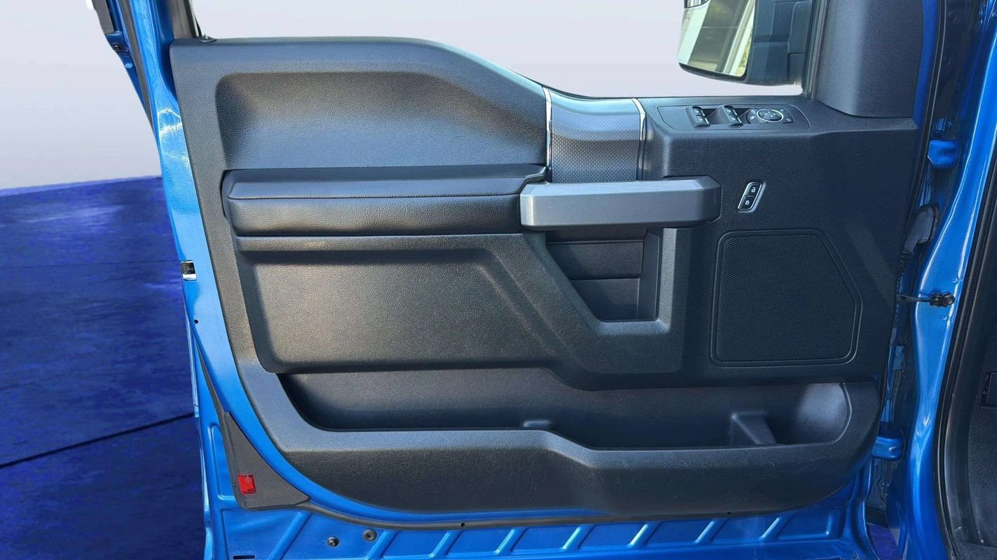 Used 2016 Ford F150 XLT w/ Equipment Group 302A Luxury AWD/4WD image 21