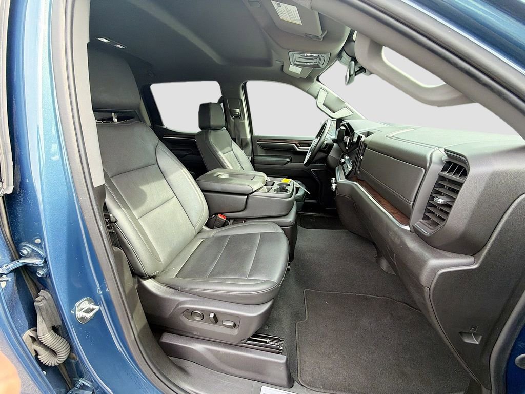 Used 2024 GMC Sierra 1500 SLT image 15