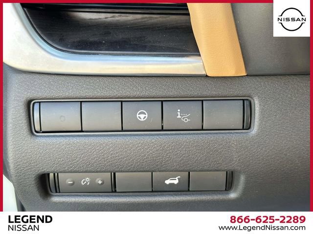 Used 2023 Nissan Rogue Platinum w/ Platinum Premium Package image 20