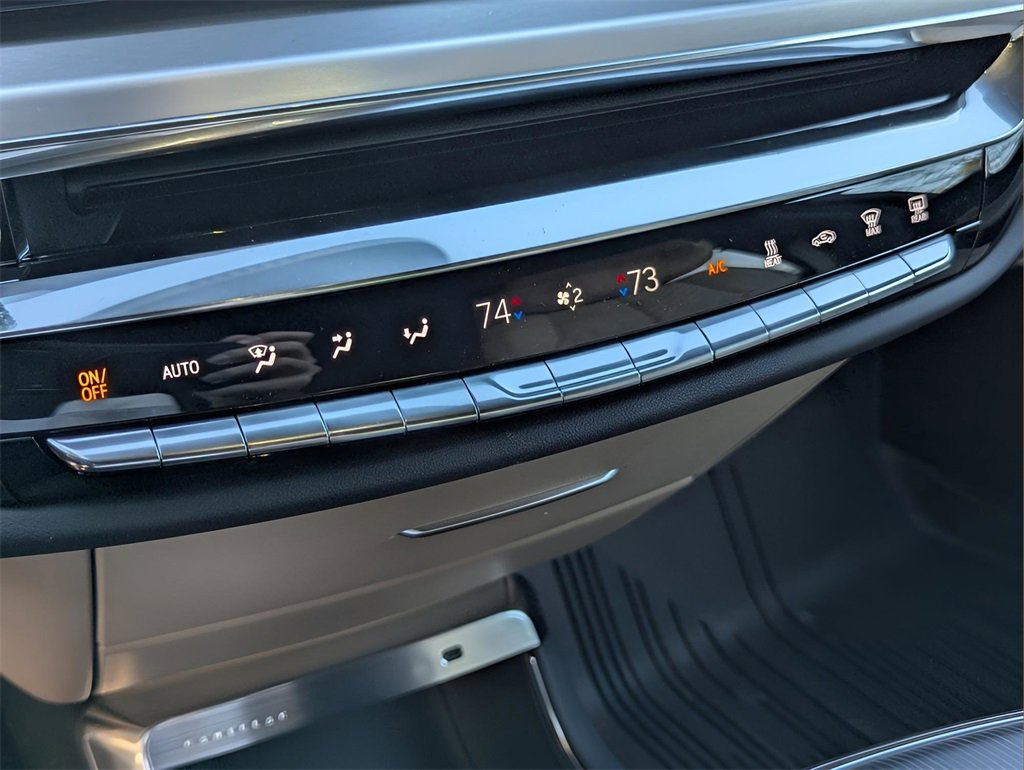 New 2025 Cadillac Lyriq Sport image 10