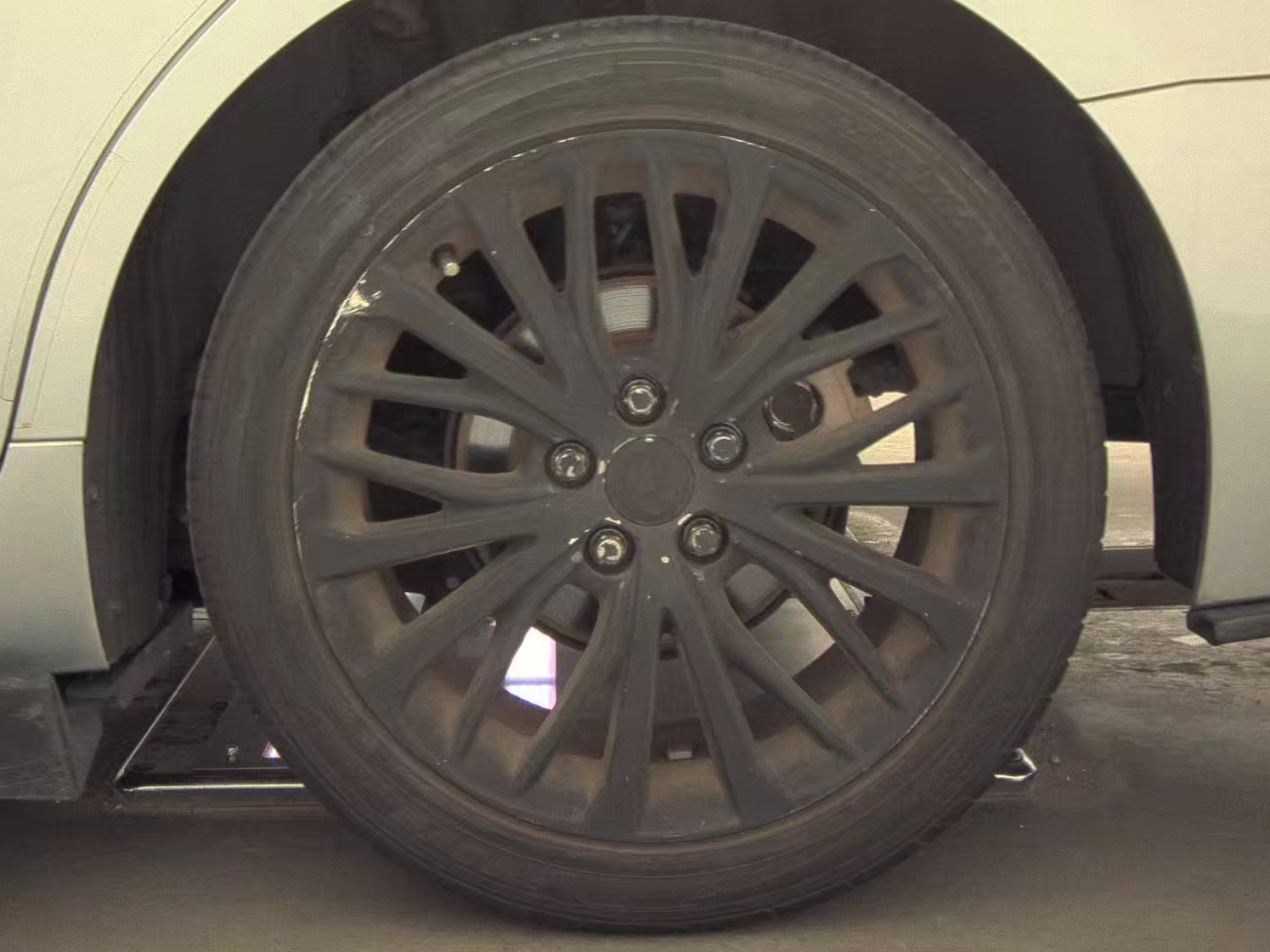 Used 2020 Toyota Camry SE w/ Convenience Package image 13