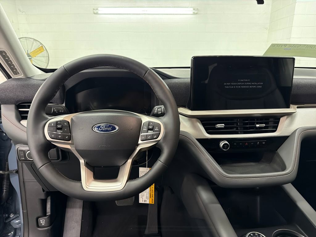 New 2026 Ford Explorer Active image 8