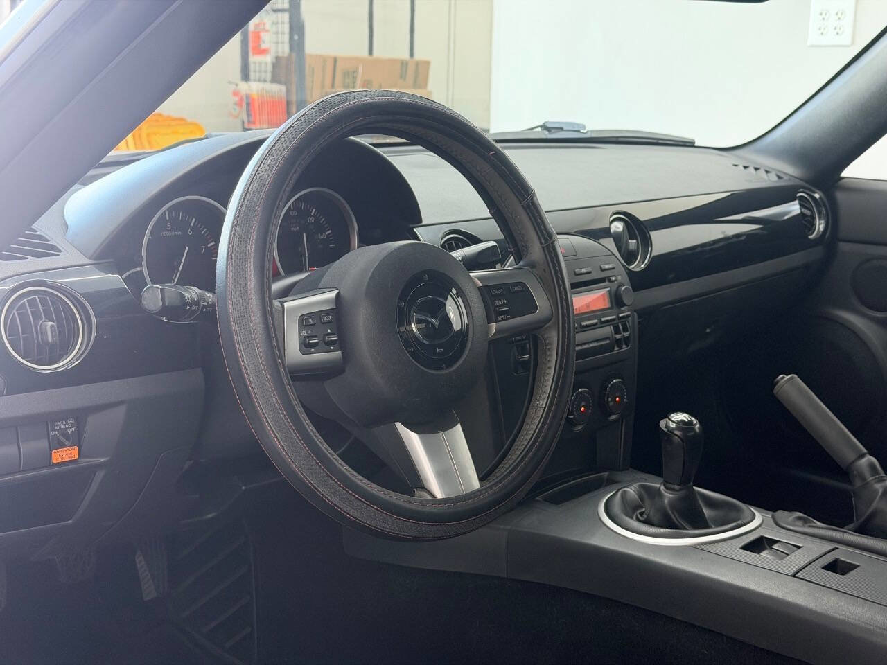 Used 2008 MAZDA MX-5 Miata Touring image 22