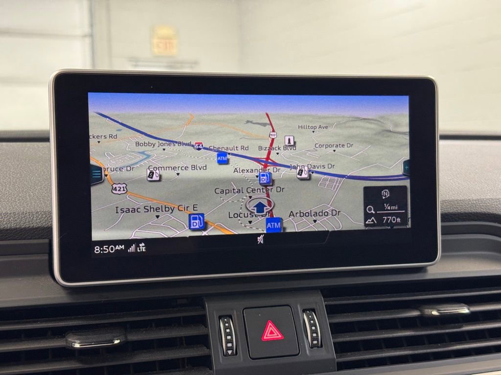 Used 2020 Audi SQ5 Premium Plus w/ Premium Plus Package image 46