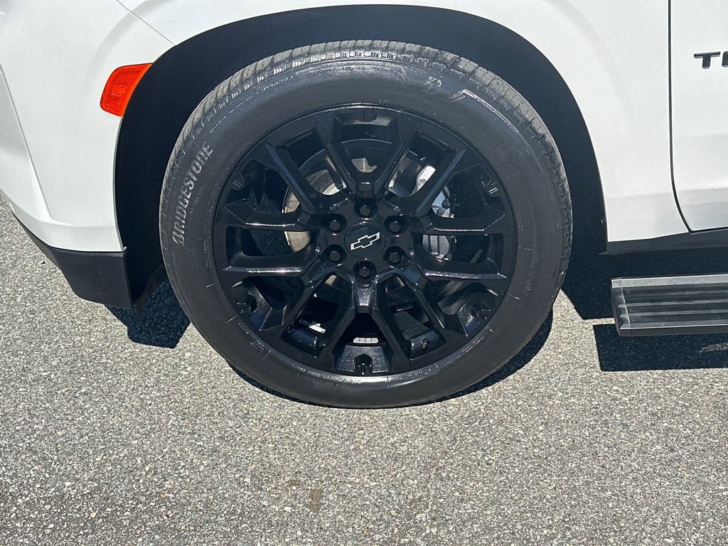Certified 2023 Chevrolet Tahoe High Country AWD/4WD image 11