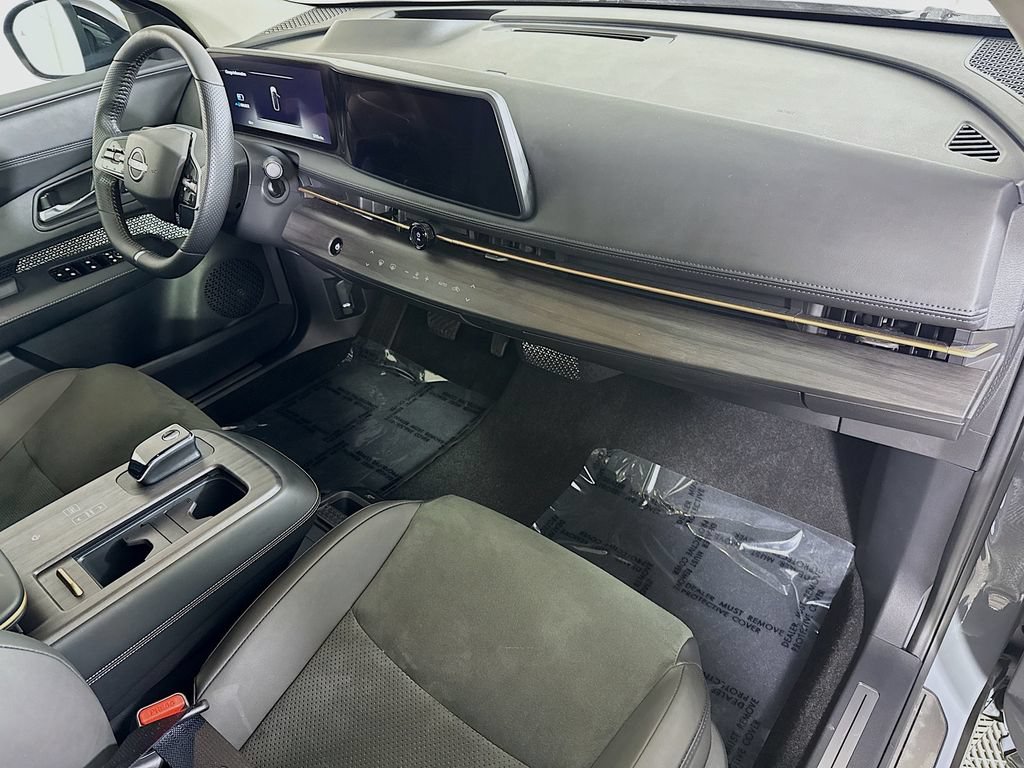 Certified 2025 Nissan Ariya AWD image 34