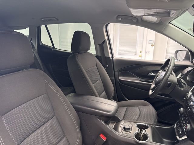 Used 2022 GMC Terrain SLE image 11