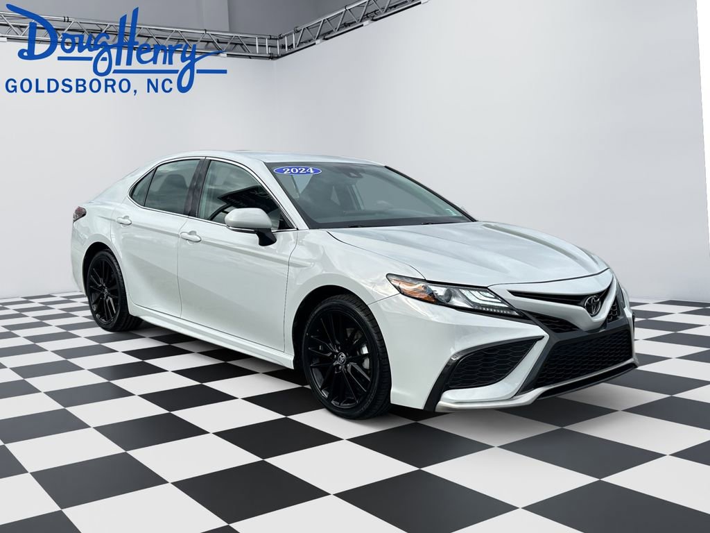 Used 2024 Toyota Camry XSE image 7