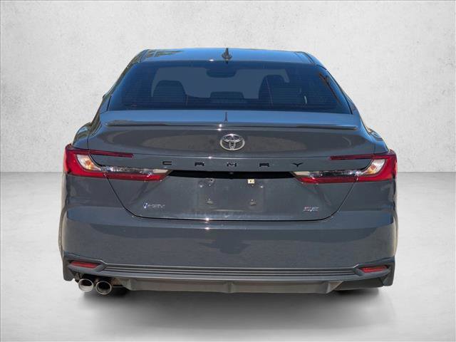 Used 2025 Toyota Camry SE image 6