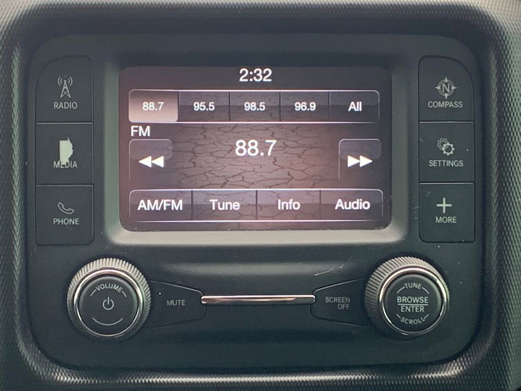 Used 2019 Jeep Wrangler Unlimited Sport S AWD/4WD image 16