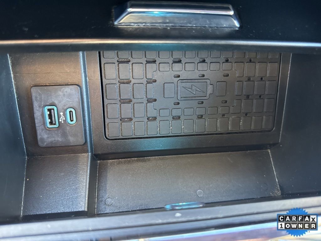 Used 2024 Ford Expedition XLT image 25