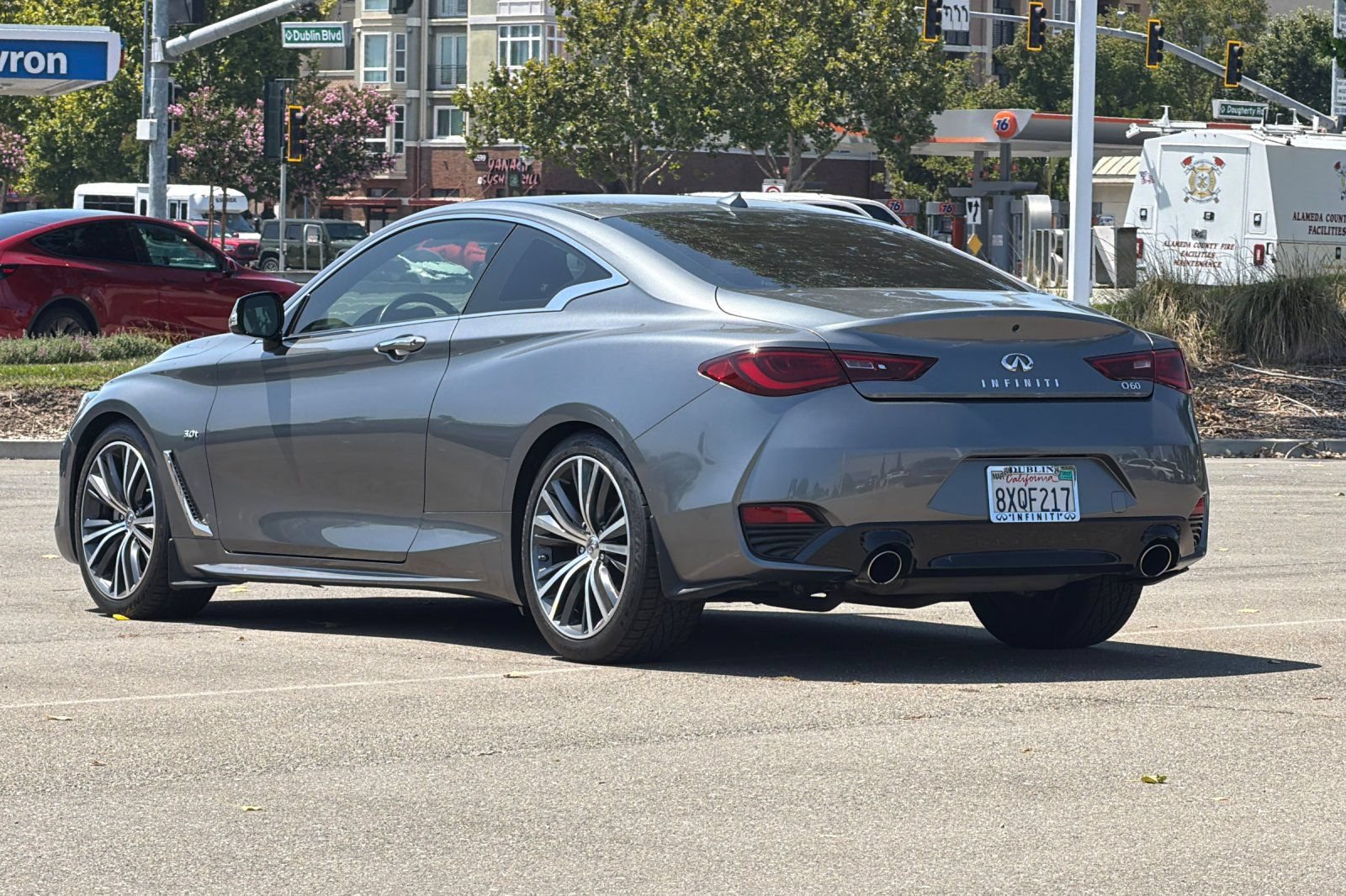 Used 2019 INFINITI Q60 3.0t Luxe w/ Essential Package RWD image 6