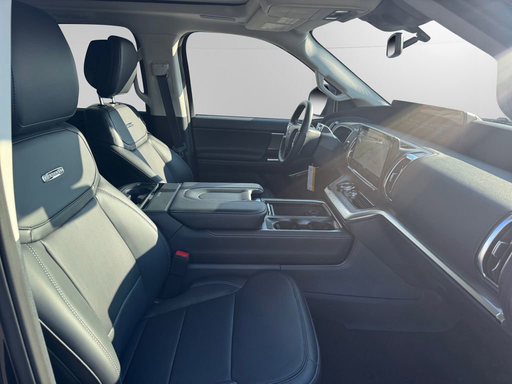 New 2026 Ford Expedition Platinum w/ Driver's Package image 15