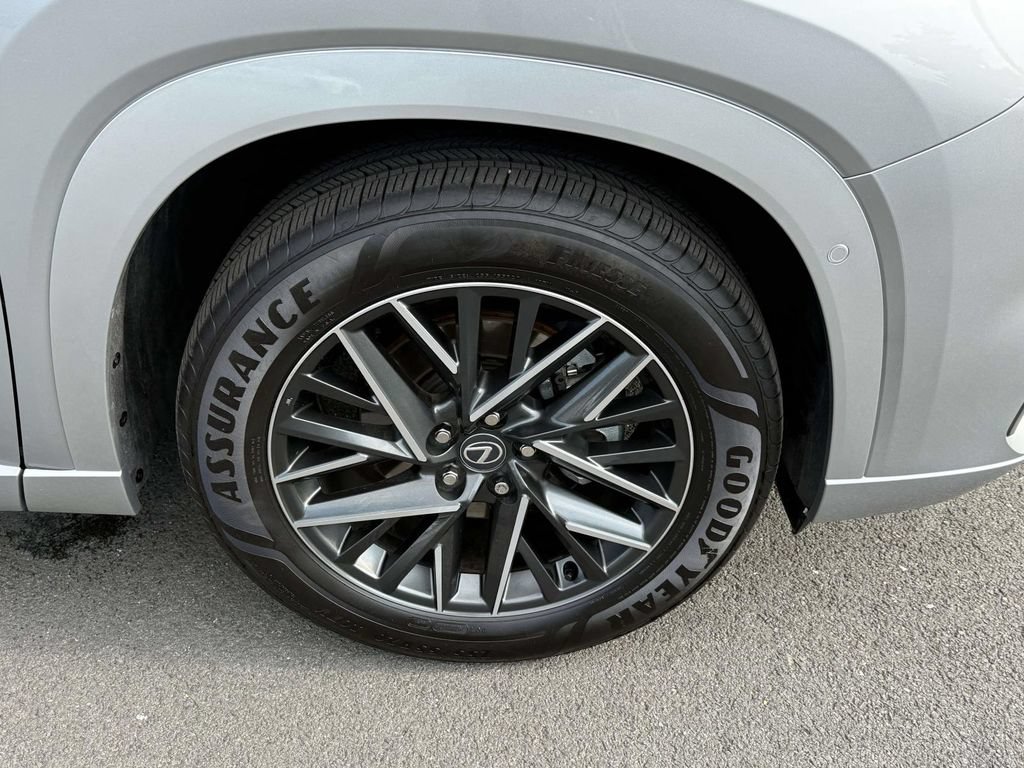 Used 2025 Lexus TX 350 AWD w/ Technology Package image 7