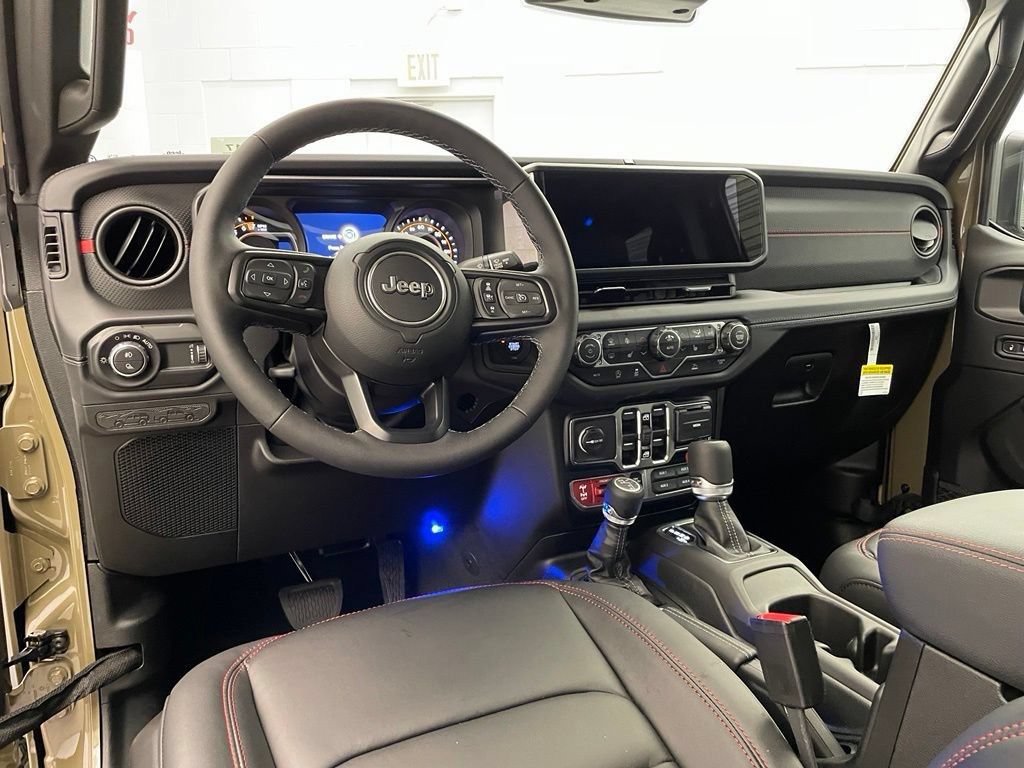 New 2026 Jeep Gladiator Rubicon w/ Steel Power Dome Hood Package AWD/4WD image 10