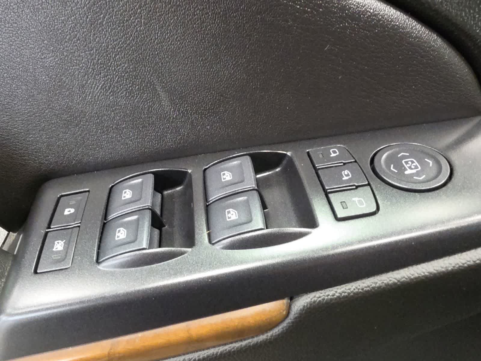 Used 2020 GMC Yukon Denali AWD/4WD image 20
