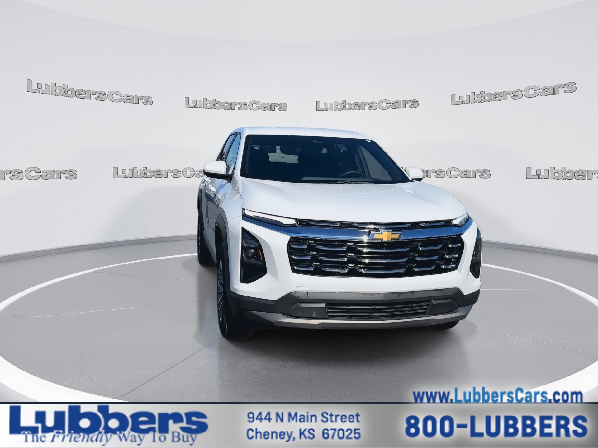 Used 2025 Chevrolet Equinox LT FWD image 3