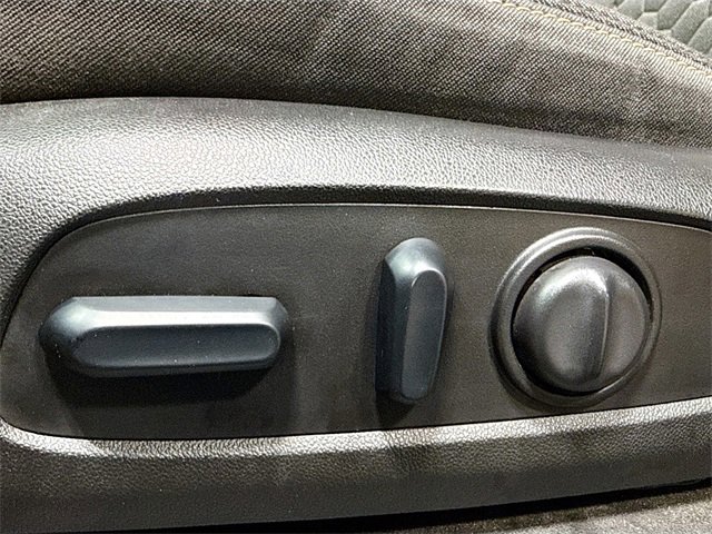 Used 2019 Chevrolet Equinox LT image 19