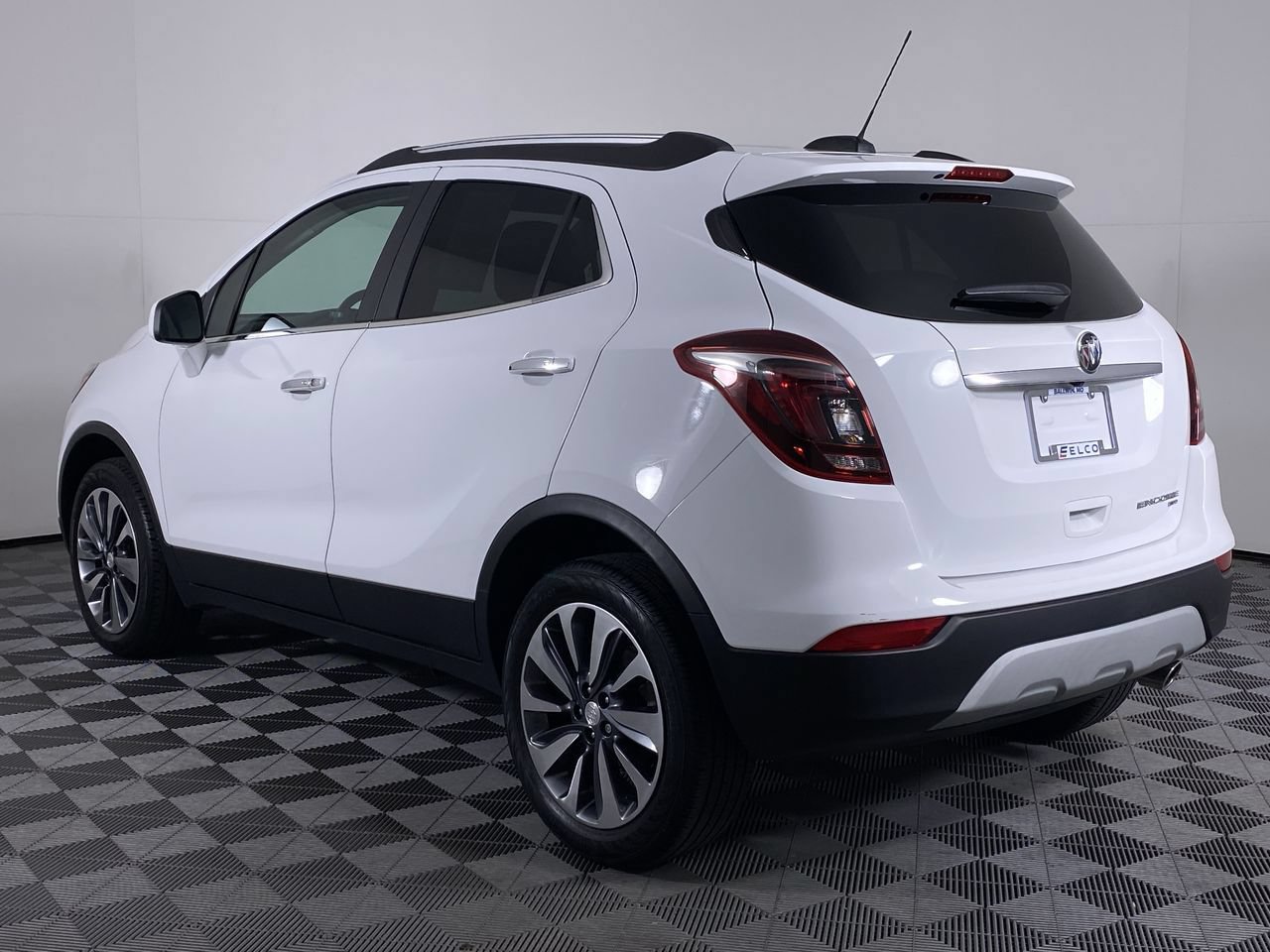 Certified 2022 Buick Encore Preferred w/ Safety Package AWD/4WD image 17