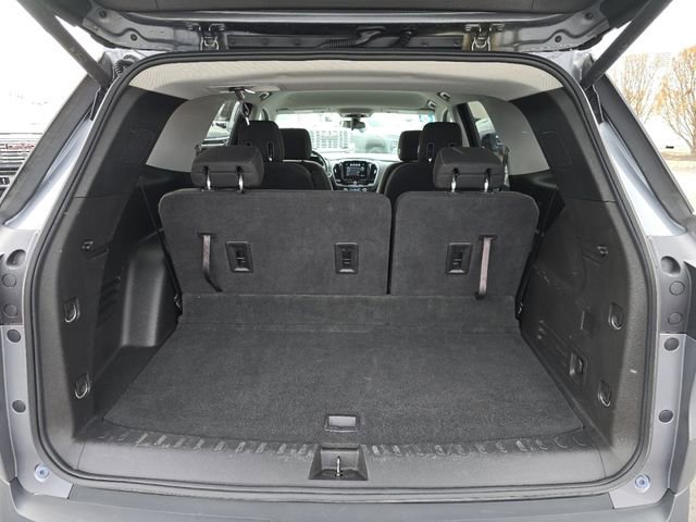 Used 2018 Chevrolet Traverse LT image 19
