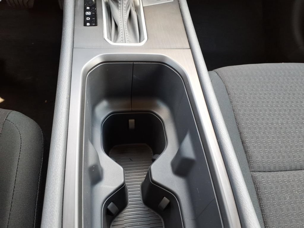 New 2026 Nissan Kicks S FWD image 21