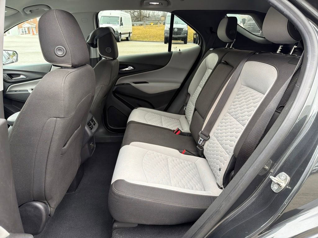 Used 2020 Chevrolet Equinox LS w/ LS Convenience Package image 41