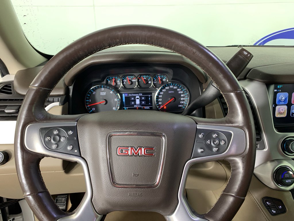 Used 2018 GMC Yukon SLT image 16