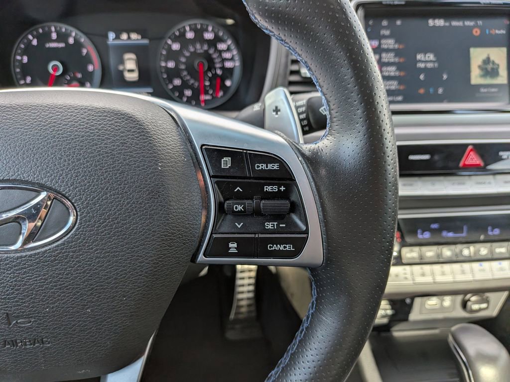 Used 2019 Hyundai Sonata Limited image 18