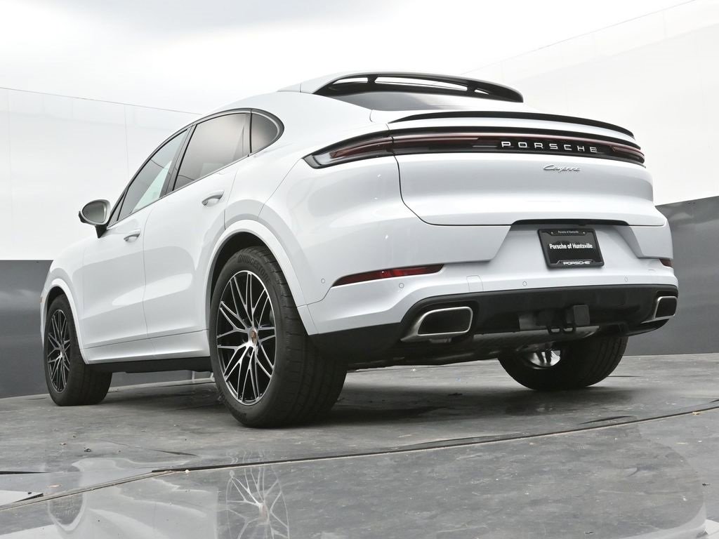 New 2025 Porsche Cayenne Coupe image 35