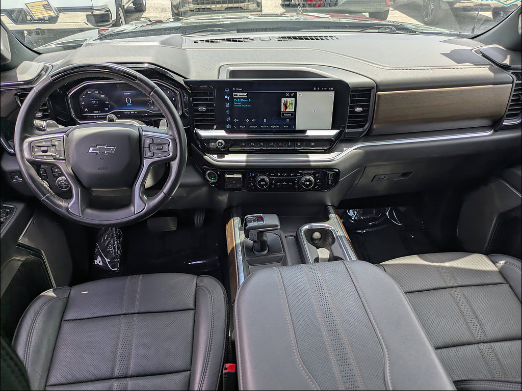 Used 2024 Chevrolet Silverado 1500 High Country w/ Midnight Edition AWD/4WD image 17