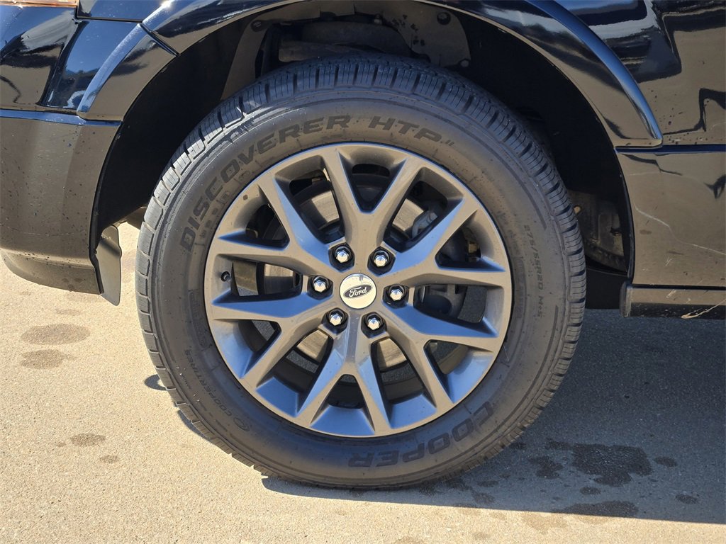 Used 2017 Ford Expedition Limited w/ Equipment Group 301A image 29