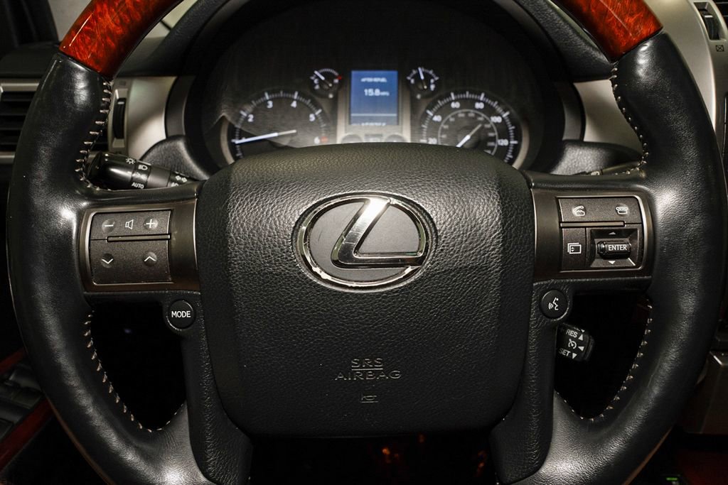 Used 2013 Lexus GX 460 Premium image 22