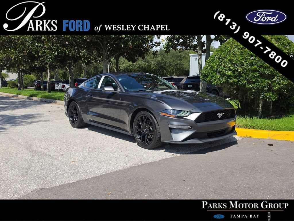 Used 2018 Ford Mustang Coupe w/ Equipment Group 101A RWD image 1