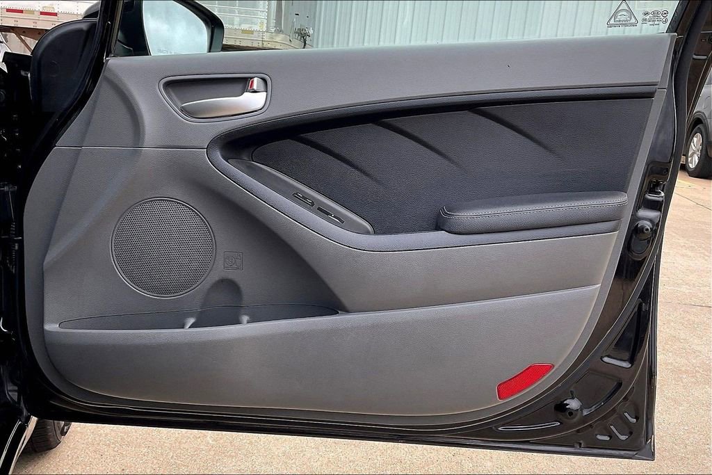 Used 2017 Kia Forte LX w/ LX Popular Package image 23