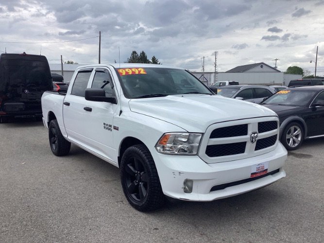 Used 2016 RAM 1500 Express image 3