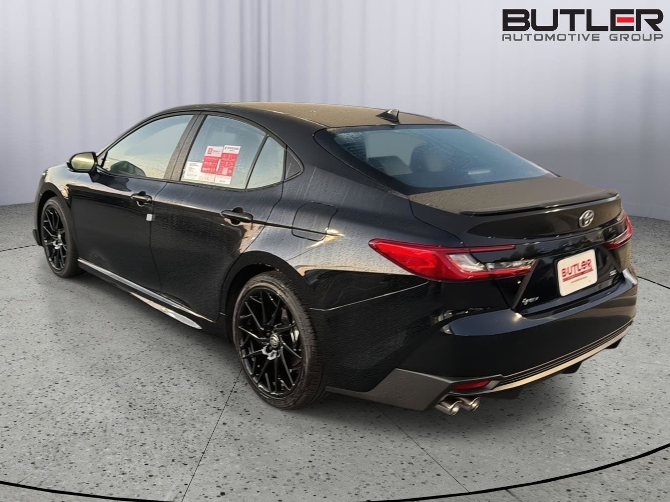 New 2026 Toyota Camry SE FWD image 4